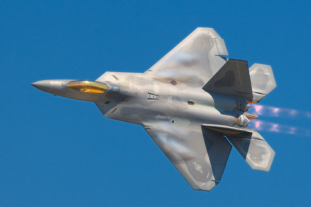 Jet Tempur Siluman F-22 Raptor AS Jatuh di Florida