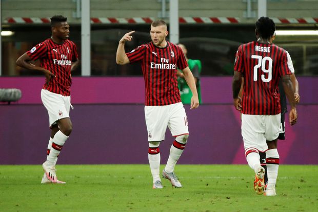 Banyak Diisi Pemain Muda, Maldini Sebut Milan Akan Sulit Juara